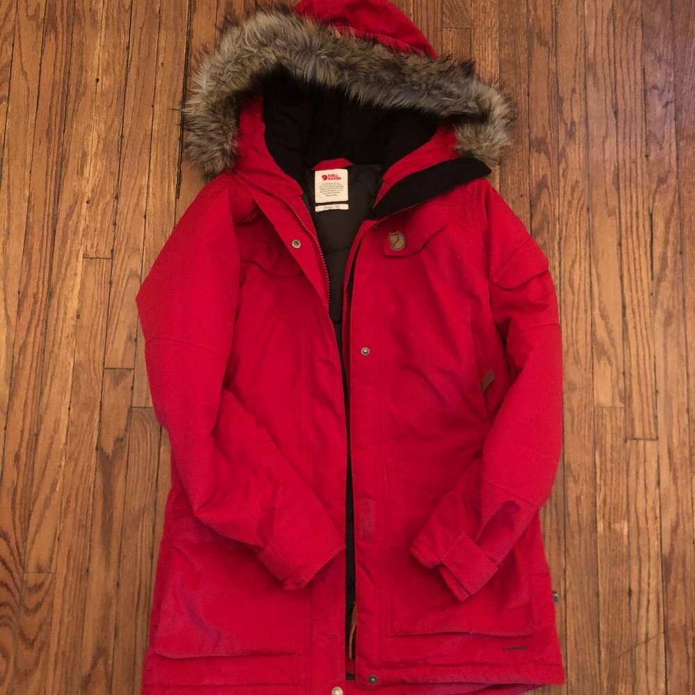 Fjallraven Nuuk Park (NWOT) - Picture 2 of 6